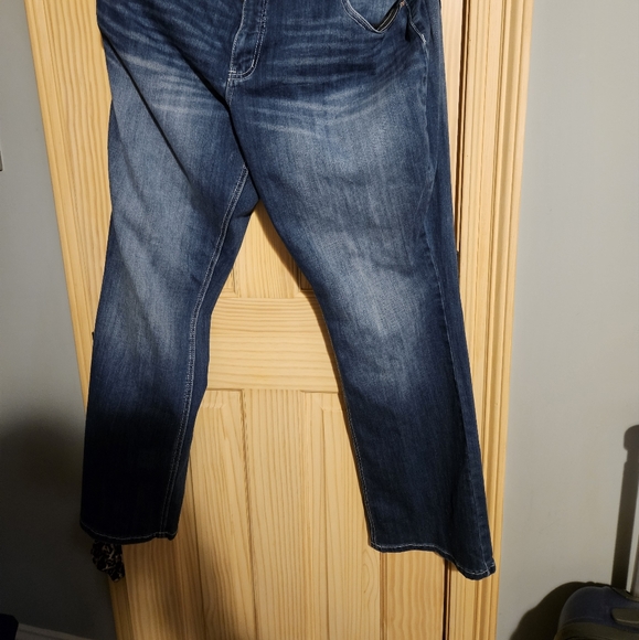 Euc. Est. 1945 - Picture 4 of 4